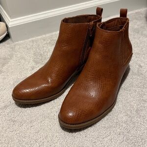 Brown Ankle Boots 9M